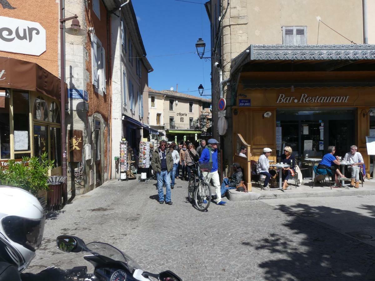 Un Ryad A L'Isle Exterior foto